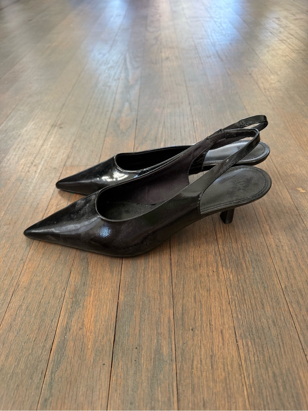 H&M Black Patent Pointed-Toe Slingback Kitten Heels